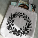 1204_Christmas_wreath_8002-transparent-tote_bag_1.jpg