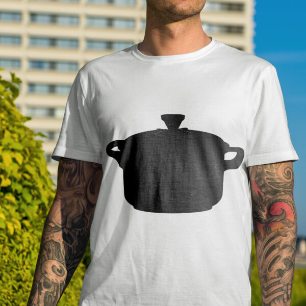 1249_Dutch_oven_8035-transparent-tshirt_1.jpg