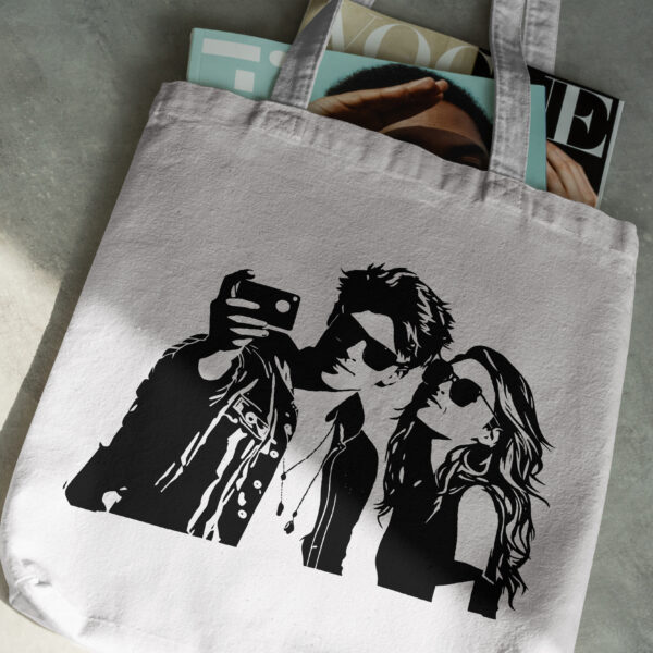 1346_Couple_taking_a_selfie_4473-transparent-tote_bag_1.jpg