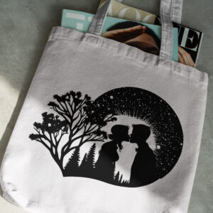 1511_New_Years_Eve_kiss_9685-transparent-tote_bag_1.jpg
