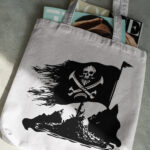 1558_Pirate_flag_2657-transparent-tote_bag_1.jpg