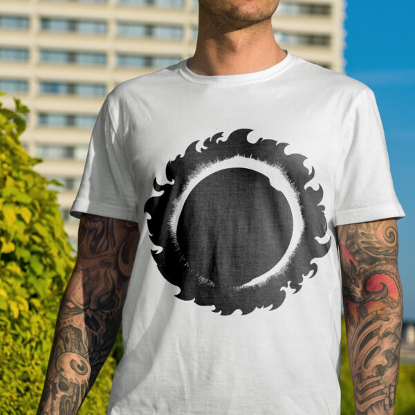 1652_Eclipse_1680-transparent-tshirt_1.jpg