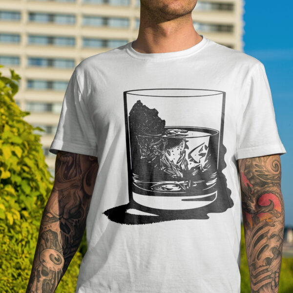 1686_Whiskey_tumbler_2903-transparent-tshirt_1.jpg