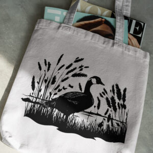 294_Goose_in_a_field_8810-transparent-tote_bag_1.jpg