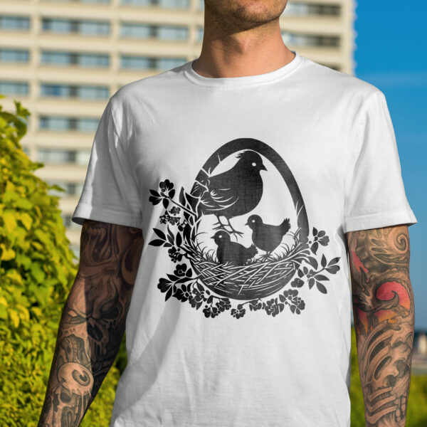 319_Chicken_nesting_eggs_6426-transparent-tshirt_1.jpg