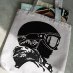 3255_Ski_helmet_8912-transparent-tote_bag_1.jpg