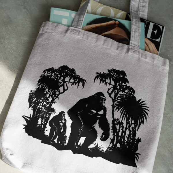 360_Gorilla_family_in_the_jungle_4248-transparent-tote_bag_1.jpg