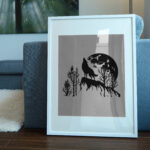 374_Wolf_howling_at_the_moon_5293-transparent-picture_frame_1.jpg