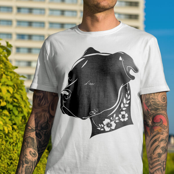 421_American_Staffordshire_Terrier_with_a_skull_bandana_9750-transparent-tshirt_1.jpg