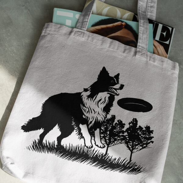 460_Border_Collie_with_a_Frisbee_9517-transparent-tote_bag_1.jpg