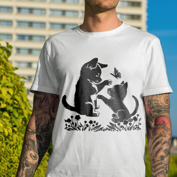 509_Kitten_and_puppy_playing_together_3556-transparent-tshirt_1.jpg