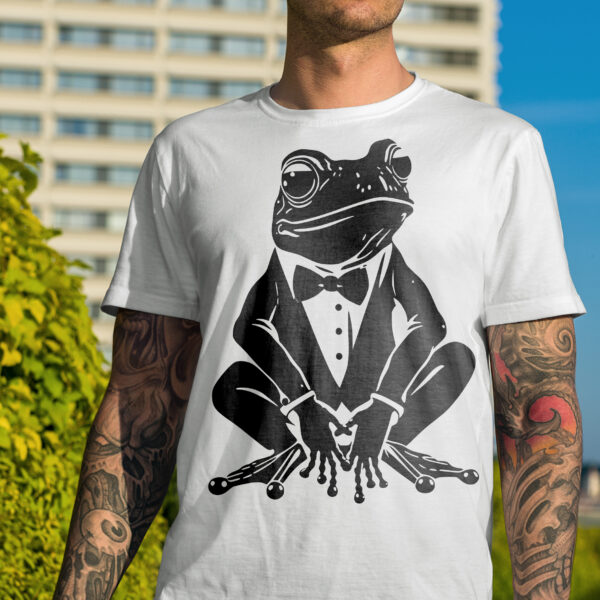 574_Frog_in_bow_tie_9347-transparent-tshirt_1.jpg