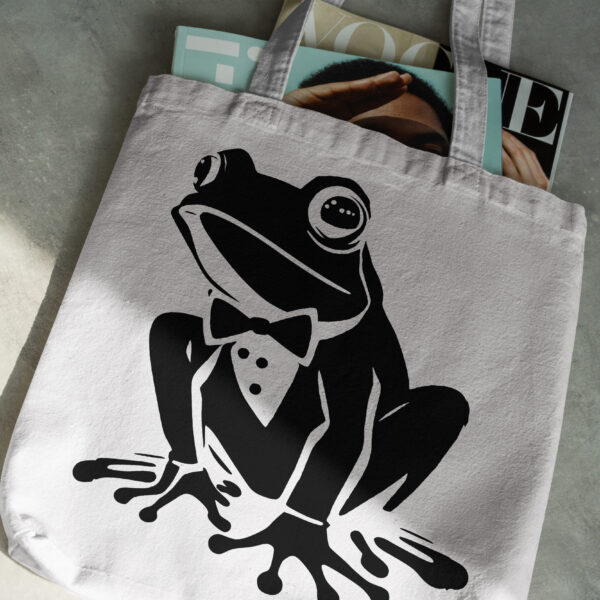 575_Frog_in_bow_tie_6437-transparent-tote_bag_1.jpg