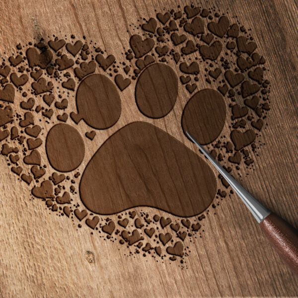 619_Heart_in_paw_print_2403-transparent-wood_etching_1.jpg