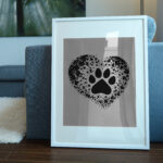 620_Heart_in_paw_print_2872-transparent-picture_frame_1.jpg