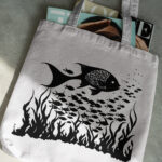 650_Fish_swimming_in_the_ocean_3977-transparent-tote_bag_1.jpg