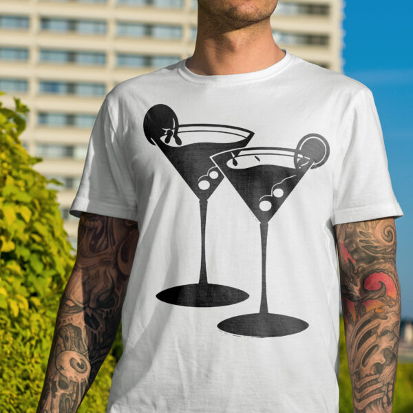 820_Martini_glasses_9299-transparent-tshirt_1.jpg