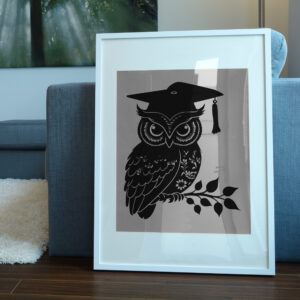 902_owl_with_graduation_cap_4207-transparent-picture_frame_1.jpg