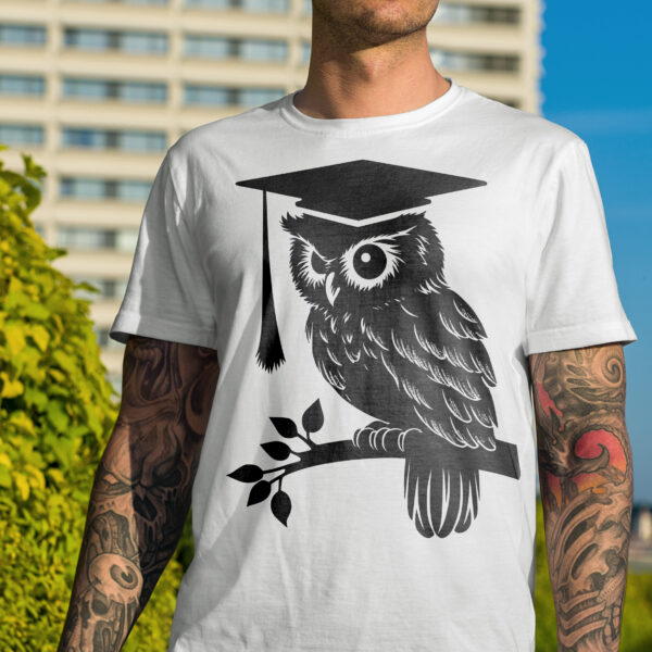 905_owl_with_graduation_cap_5778-transparent-tshirt_1.jpg